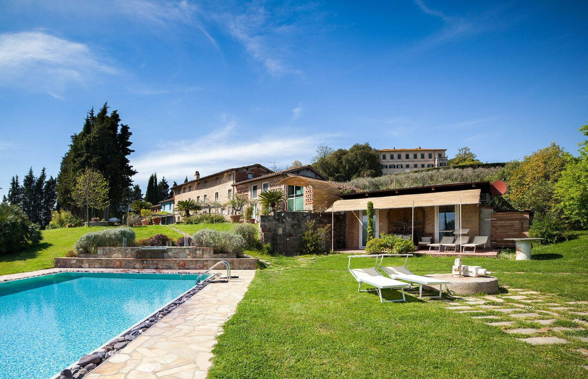 Relais Del *